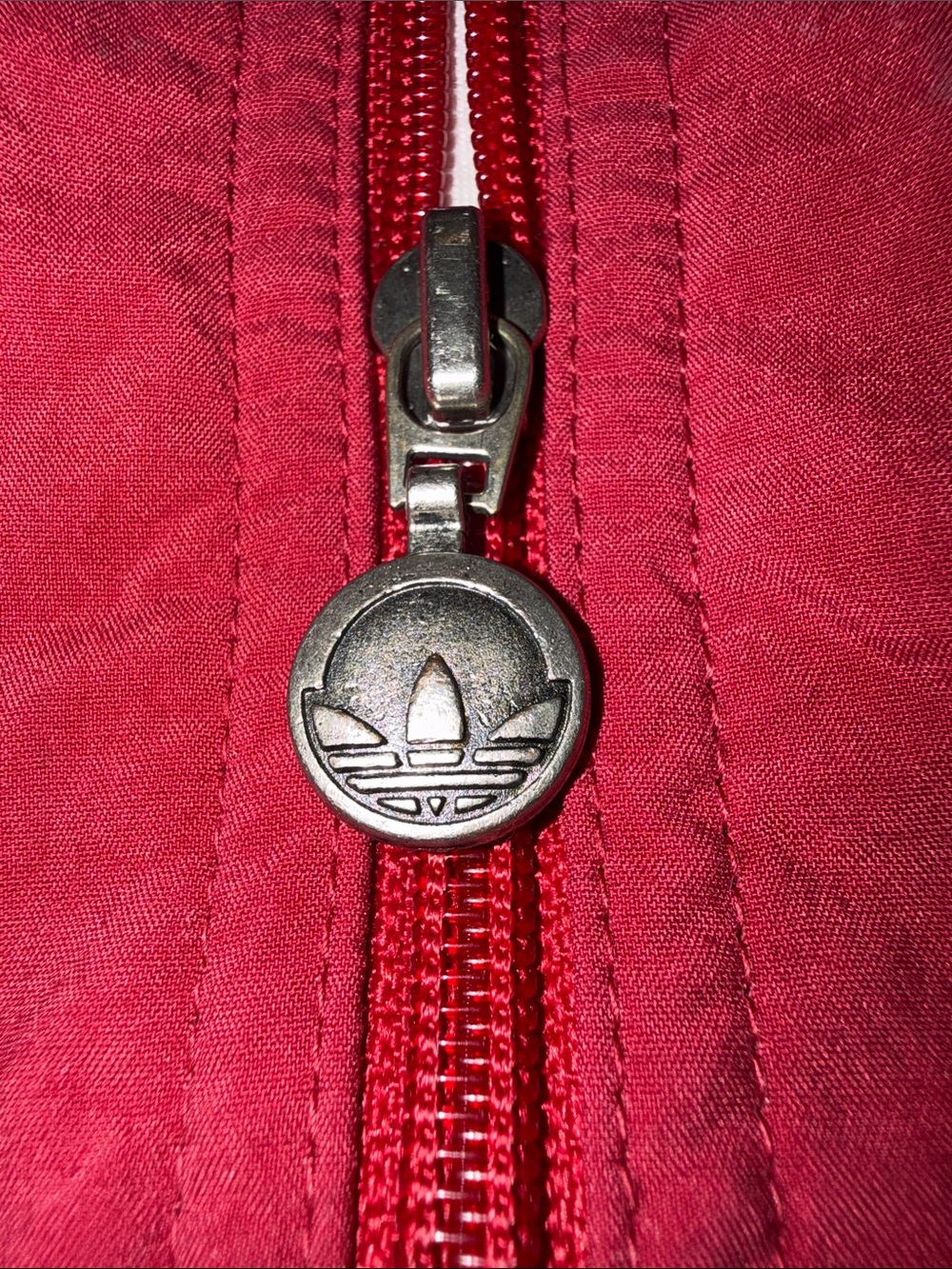 Vintage early 90’s adidas Red and White Windbreaker Jacket - Picture 5 of 7